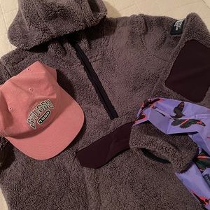 XL North Face Teddy Fleece Hoodie in Rabbit Gray